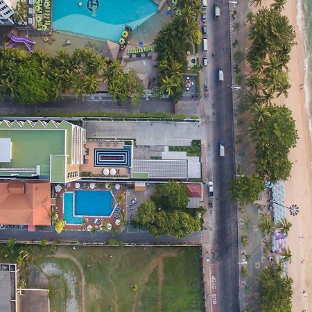 Mera Mare Pattaya Beach And Resort Ngoại thất bức ảnh